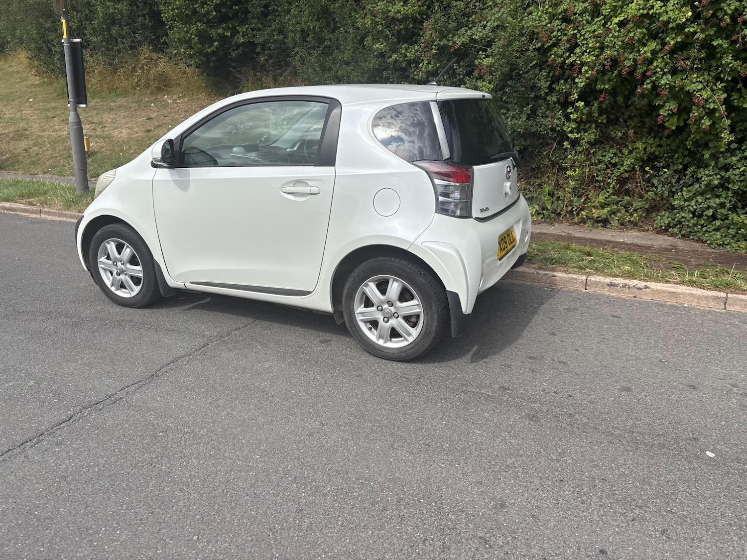 Used Toyota IQ 2009 for sale - 76999602: Photo 49