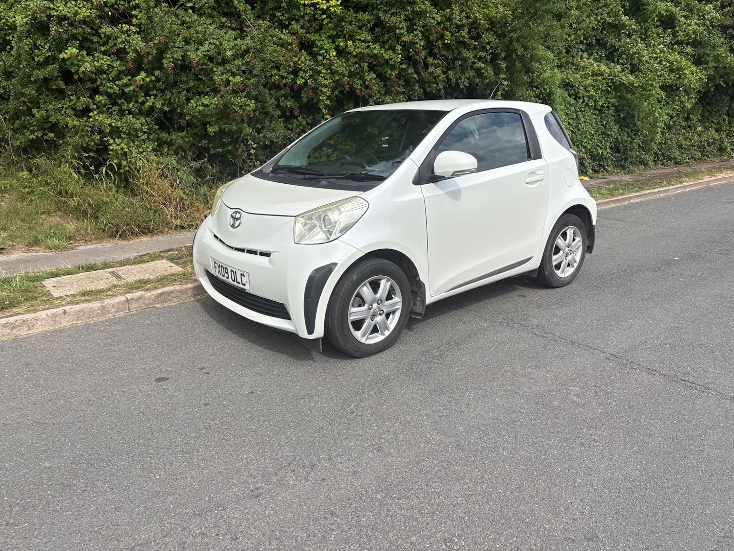 Used Toyota IQ 2009 for sale - 76999602: Photo 53
