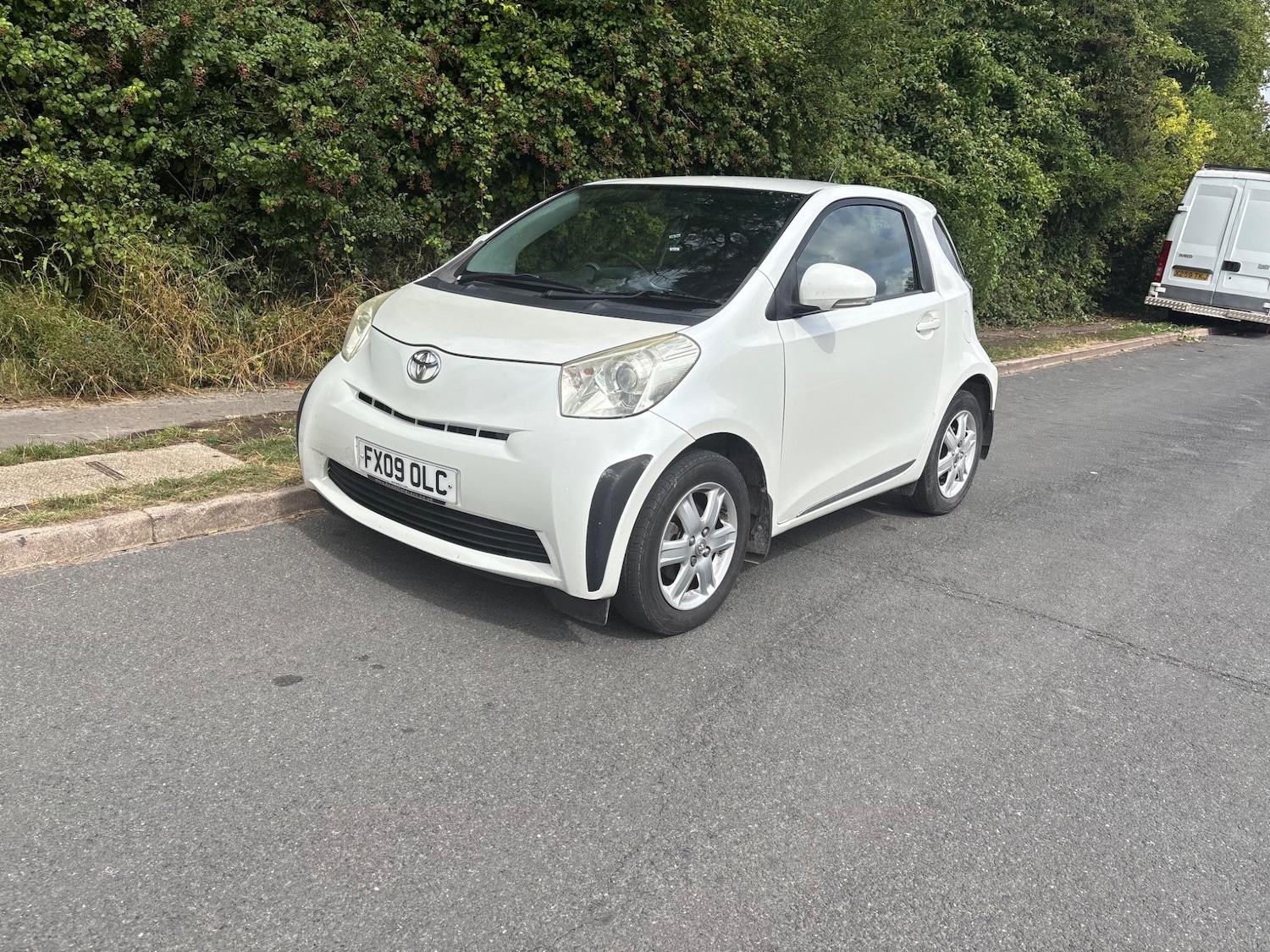Used Toyota IQ 2009 for sale - 76999602: Photo 54