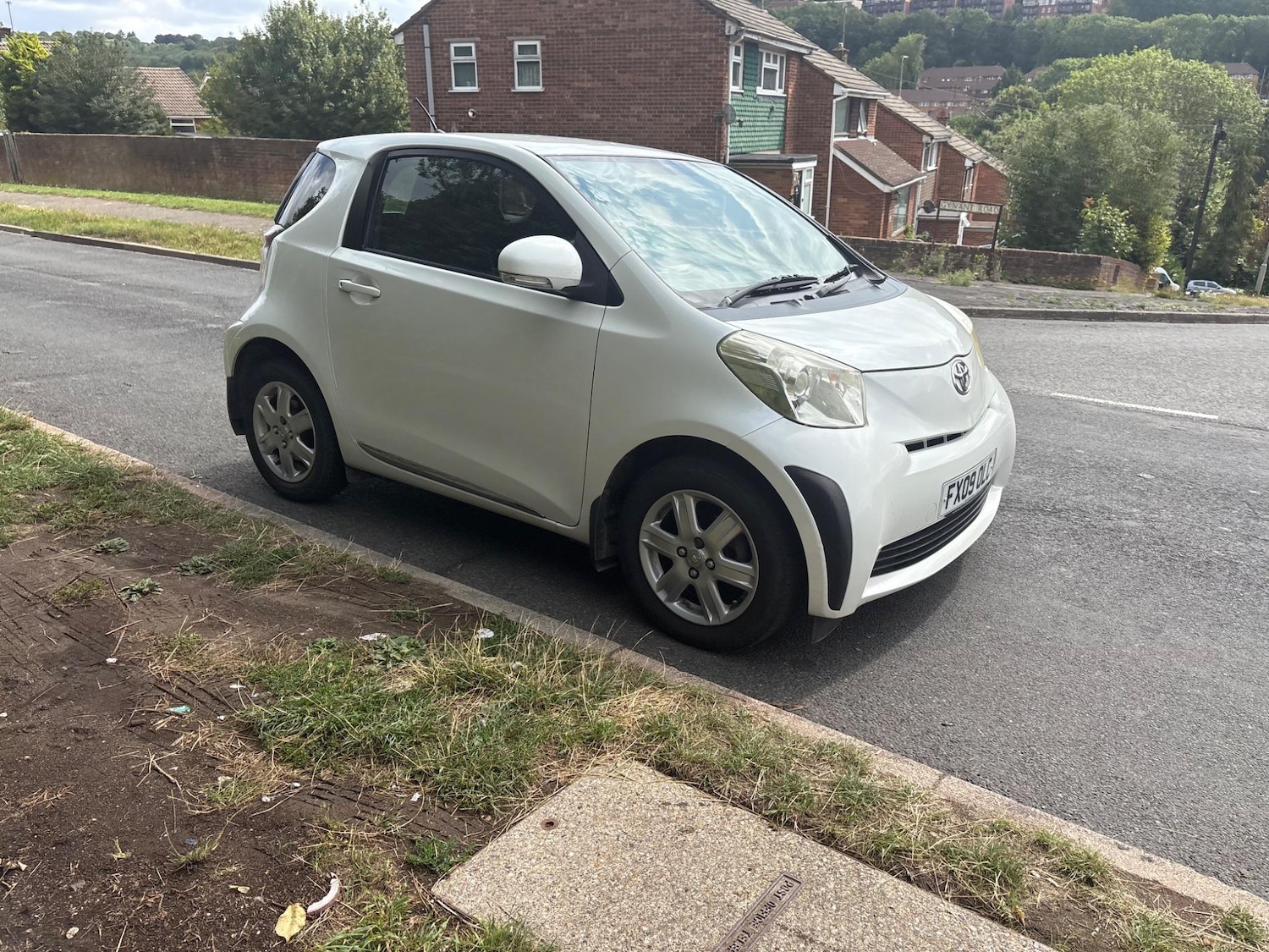 Used Toyota IQ 2009 for sale - 76999602: Photo 57