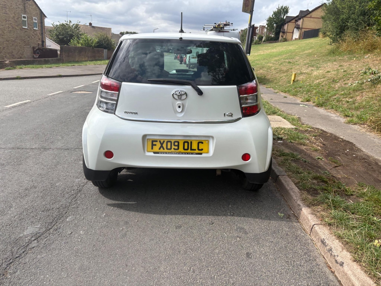 Used Toyota IQ 2009 for sale - 76999602: Photo 6