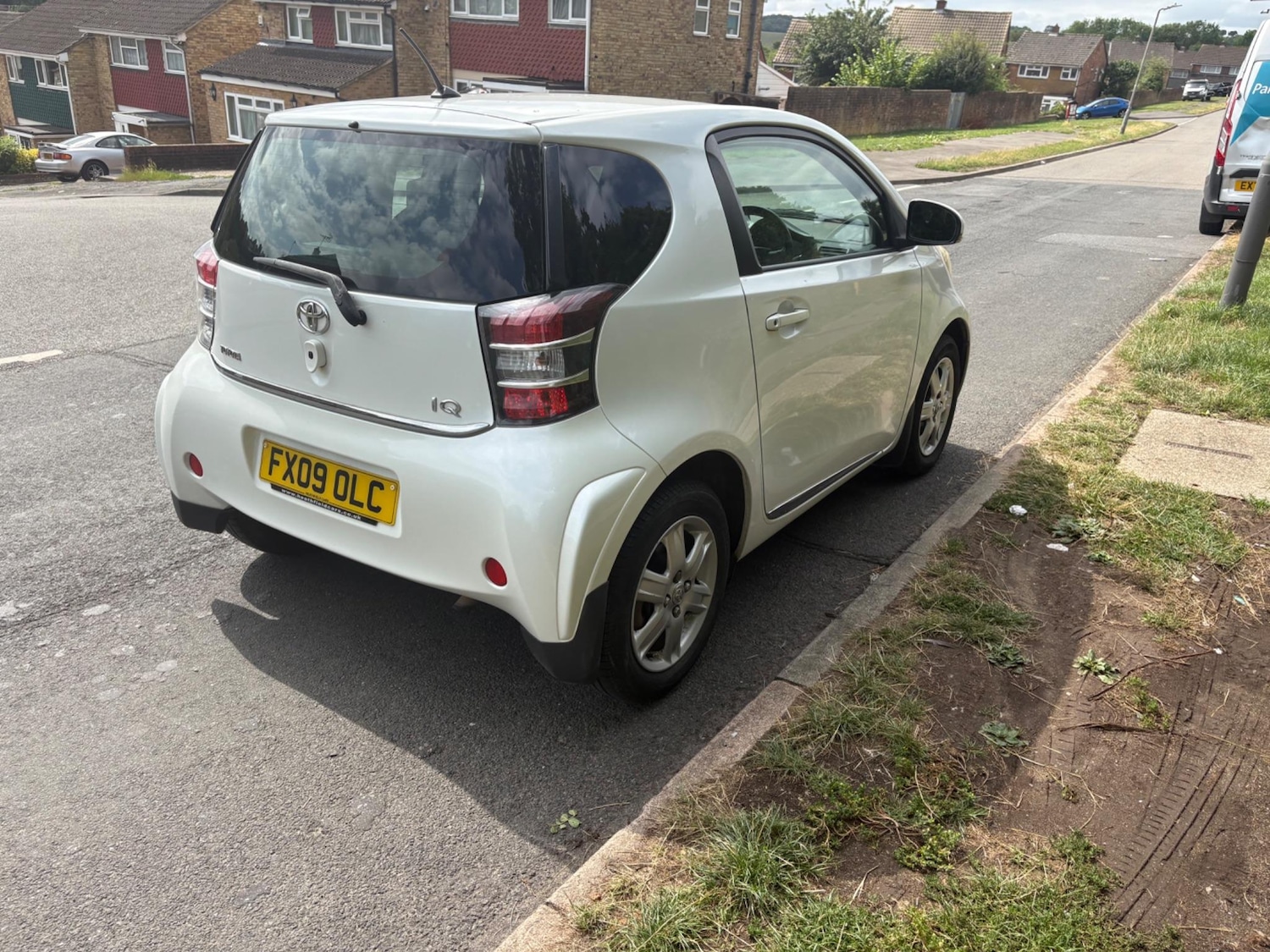 Used Toyota IQ 2009 for sale - 76999602: Photo 64