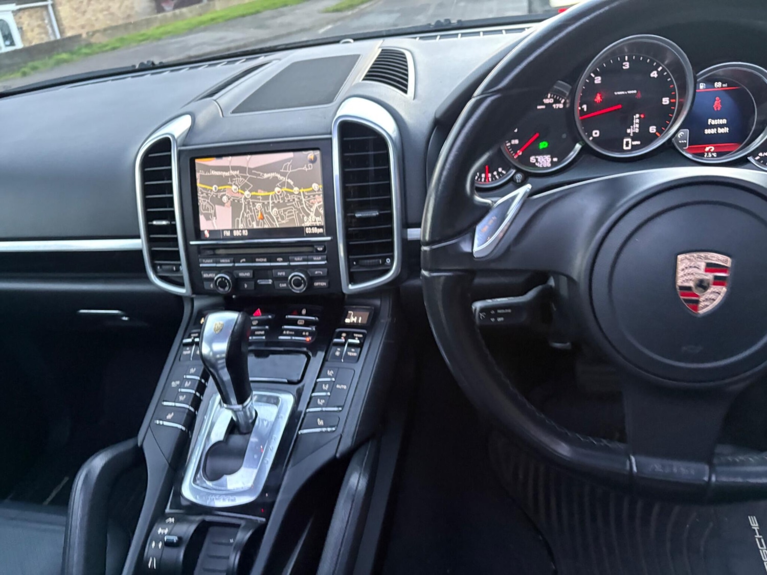 Used Porsche Cayenne 2011 for sale - 76773511: Photo 21