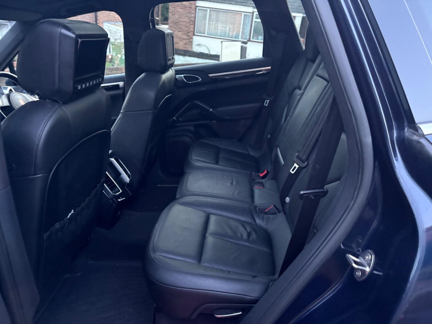 Used Porsche Cayenne 2011 for sale - 76773511: Photo 23