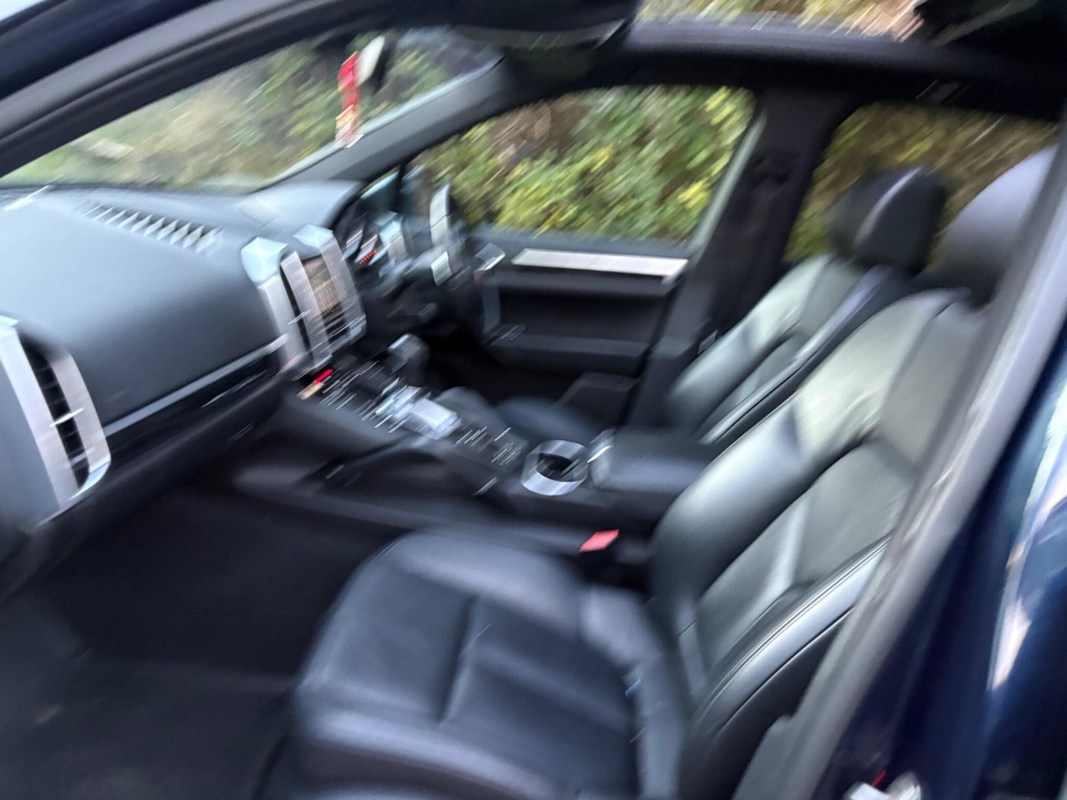 Used Porsche Cayenne 2011 for sale - 76773511: Photo 28