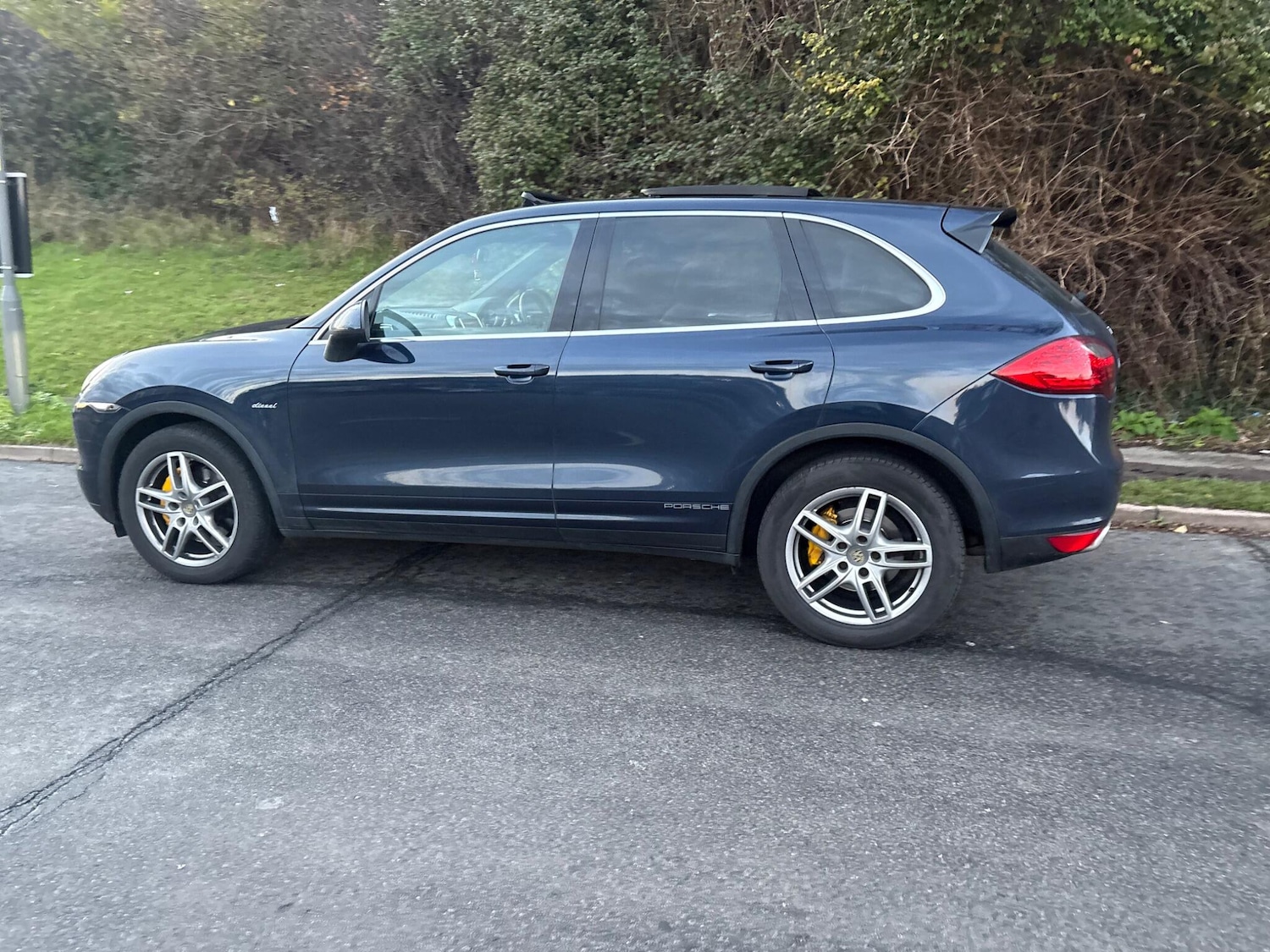 Used Porsche Cayenne 2011 for sale - 76773511: Photo 68