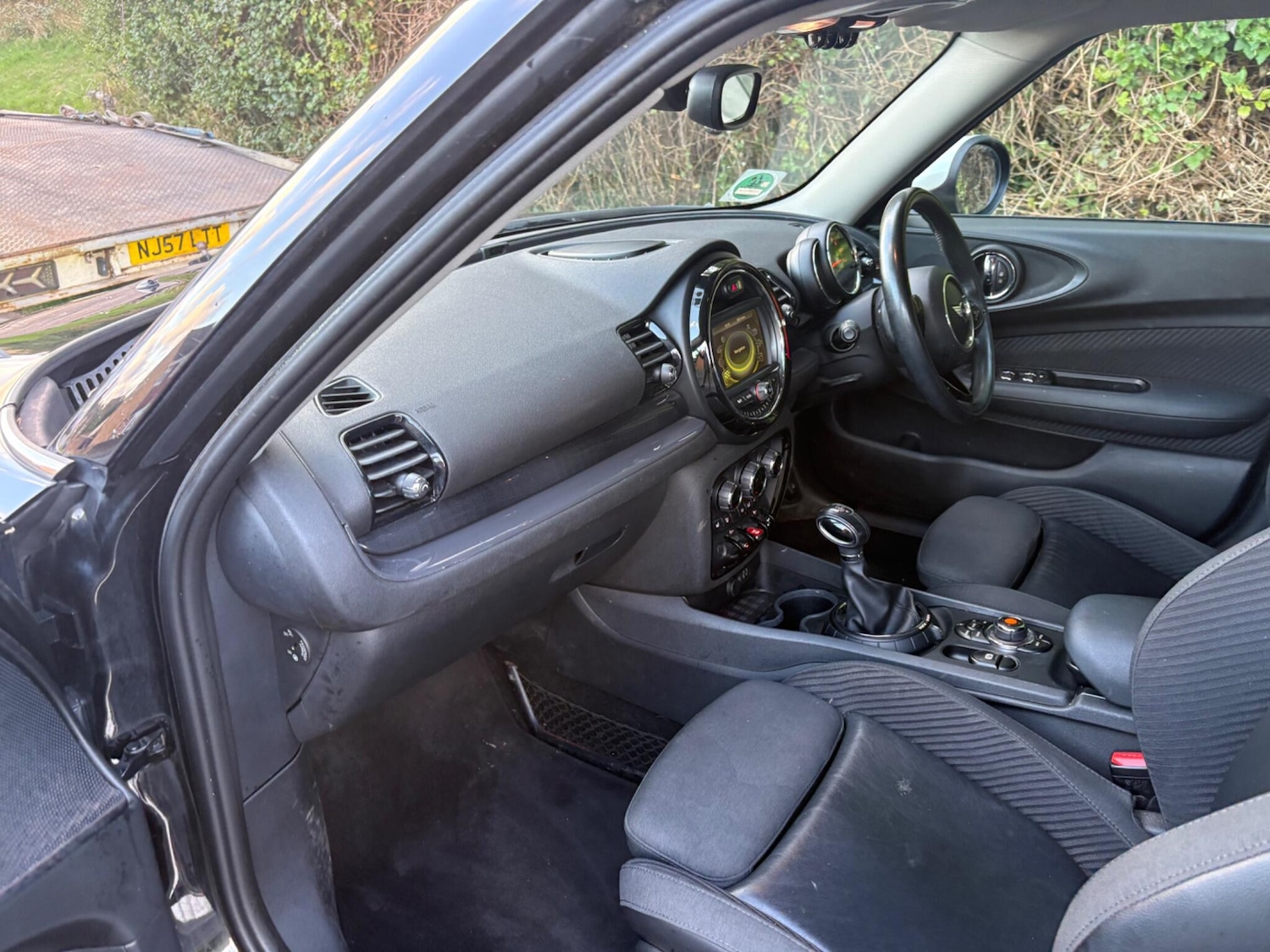 Vehicle 29