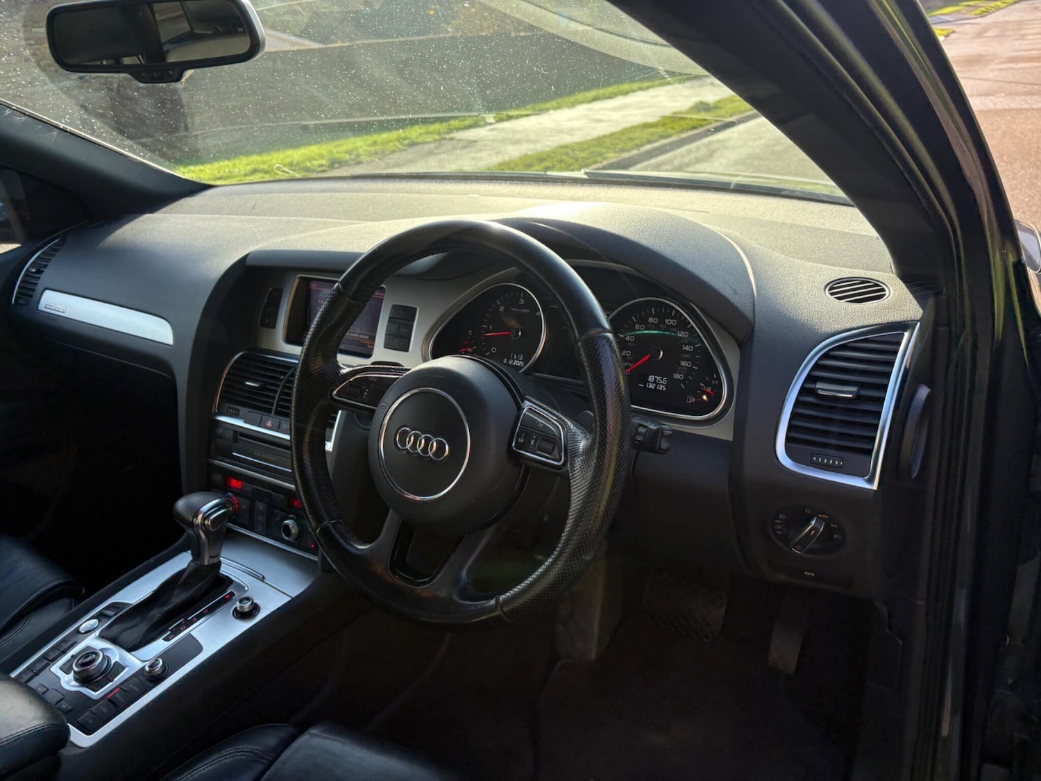 Used Audi Q7 2012 for sale - 76788484: Photo 17