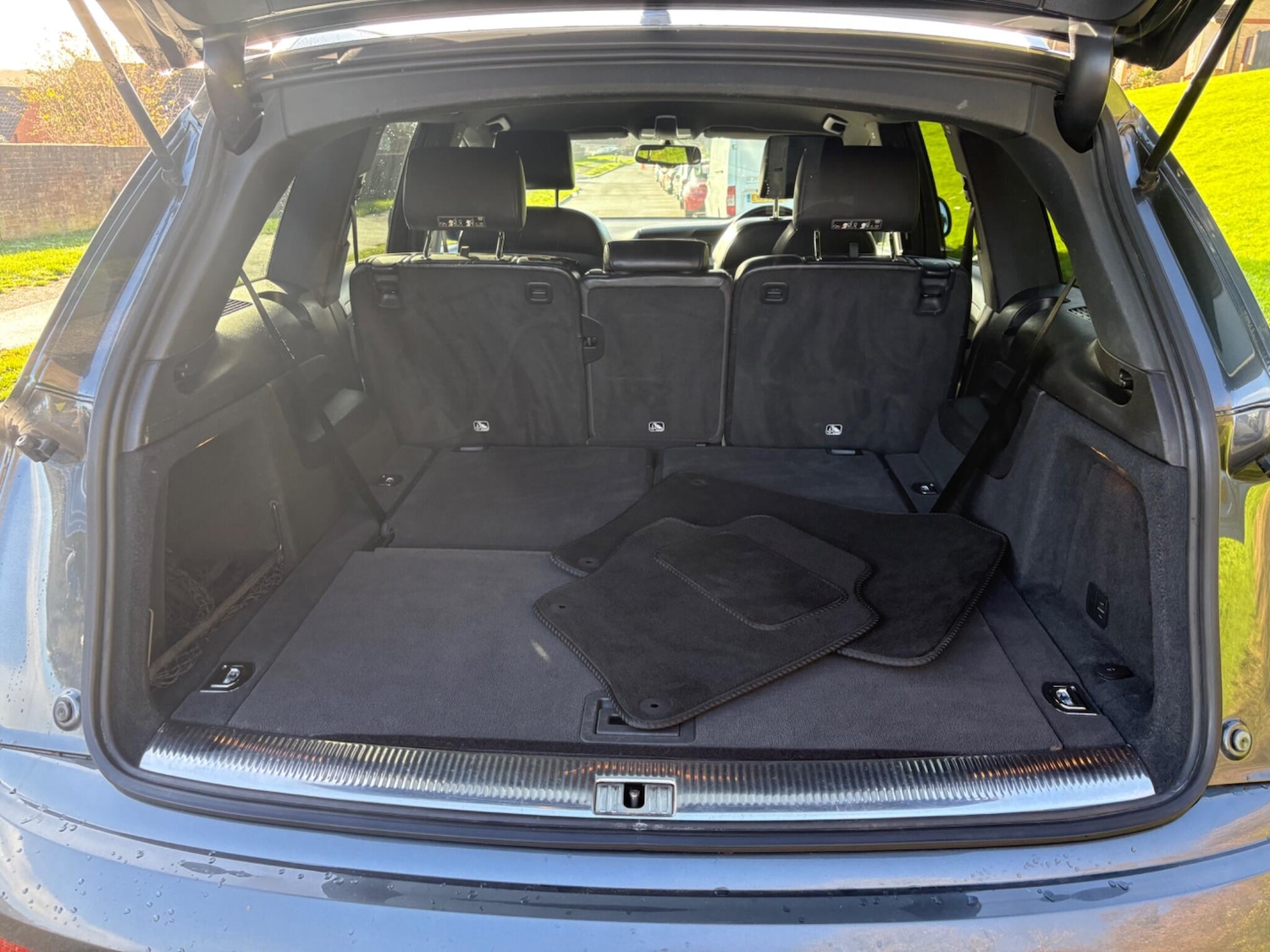 Used Audi Q7 2012 for sale - 76788484: Photo 35