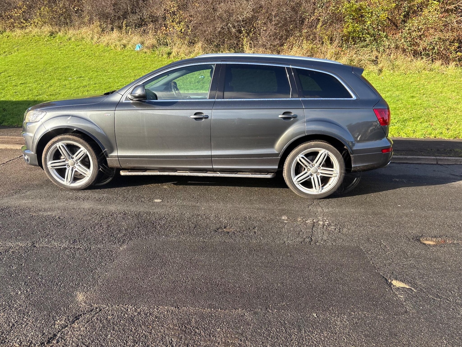 Used Audi Q7 2012 for sale - 76788484: Photo 44