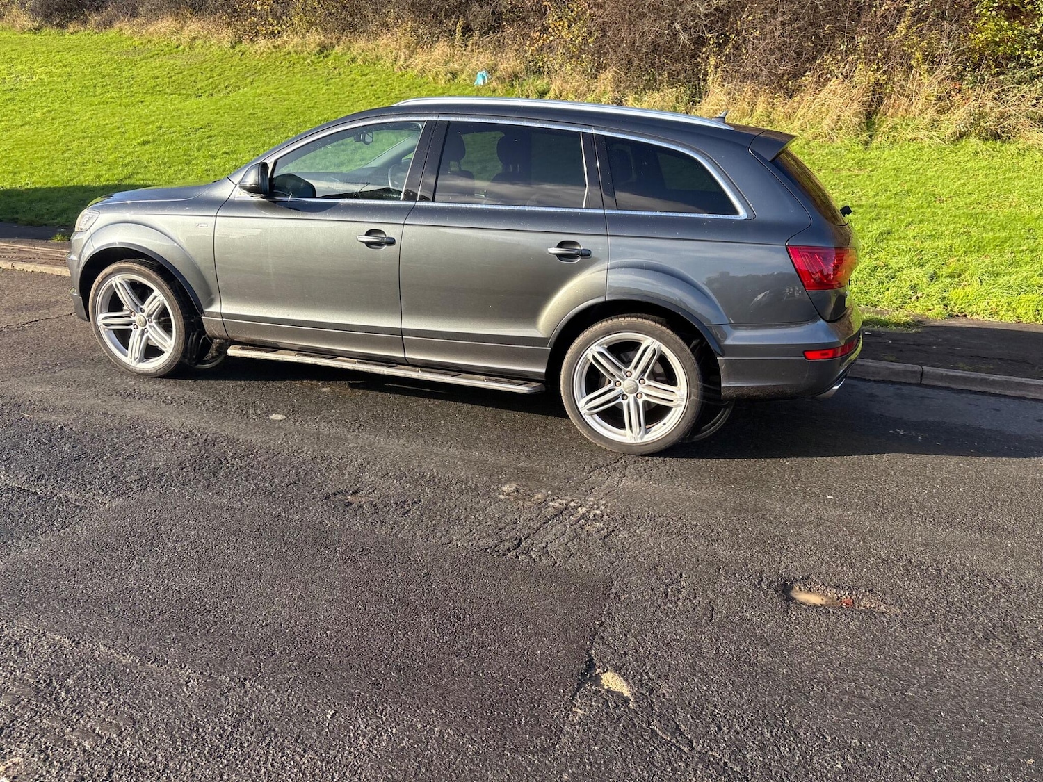 Used Audi Q7 2012 for sale - 76788484: Photo 74