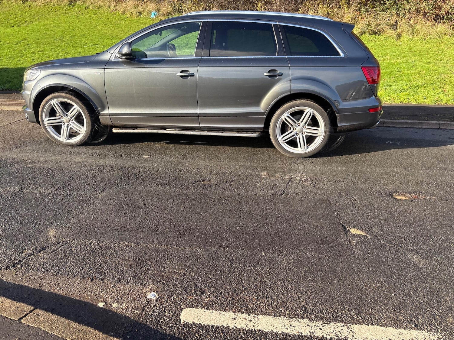 Used Audi Q7 2012 for sale - 76788484: Photo 75