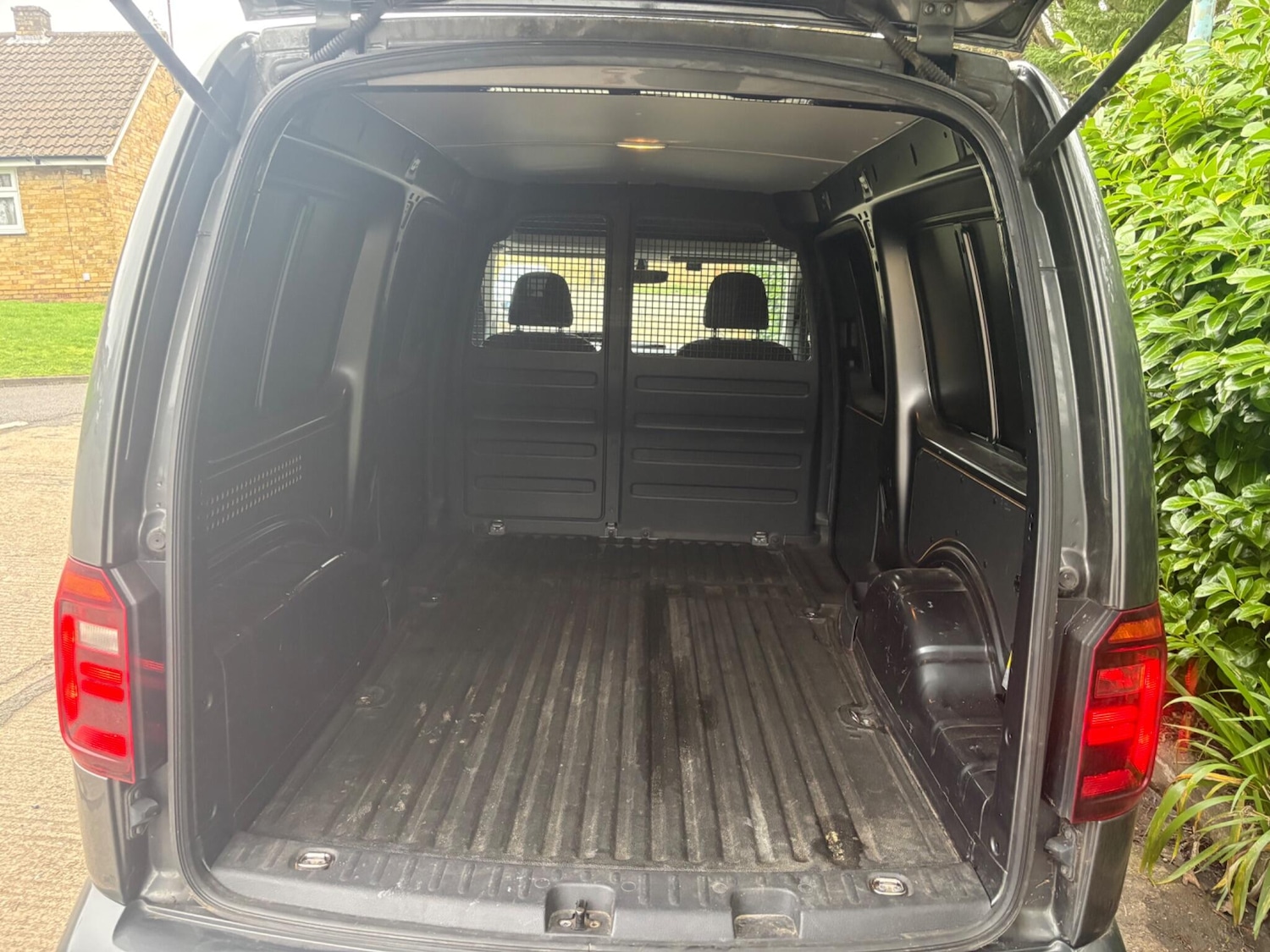 Used Volkswagen Caddy Maxi for sale - 77660471: Photo 22