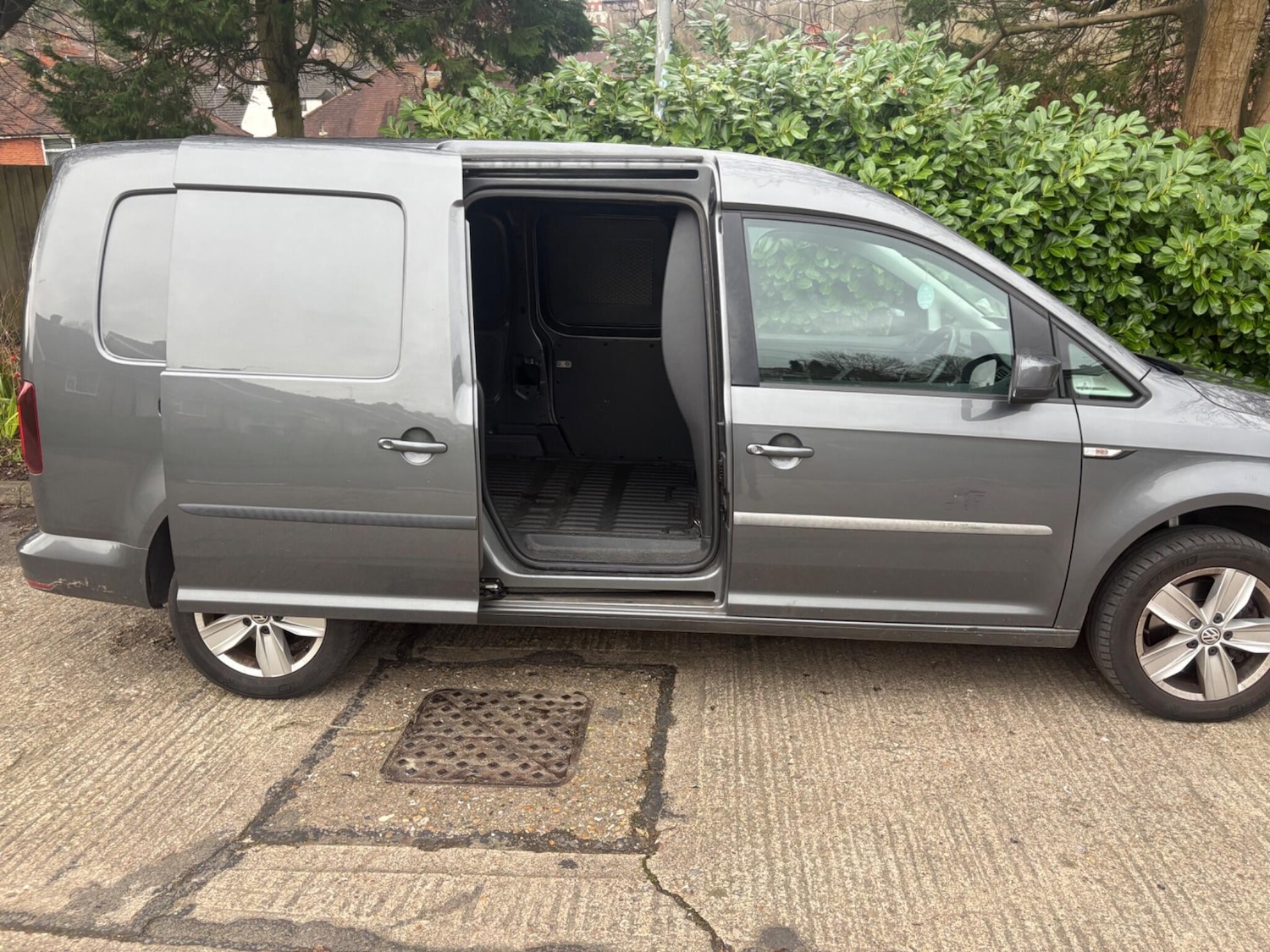 Used Volkswagen Caddy Maxi for sale - 77660471: Photo 31