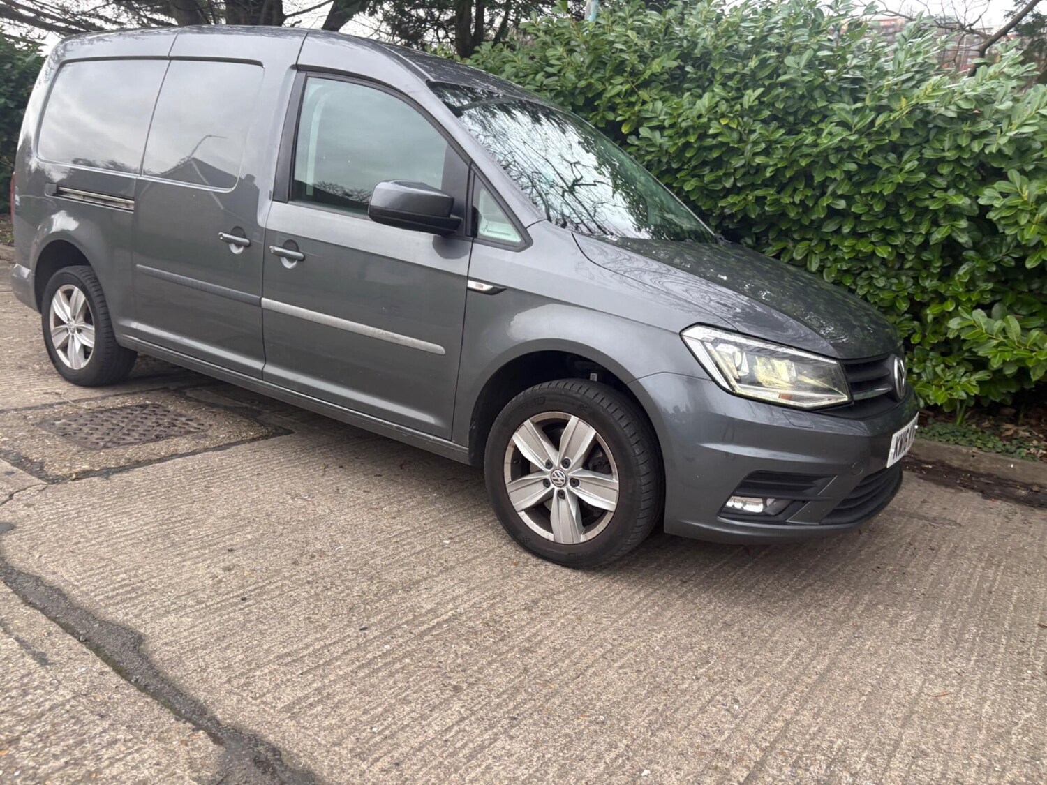Used Volkswagen Caddy Maxi for sale - 77660471: Photo 43