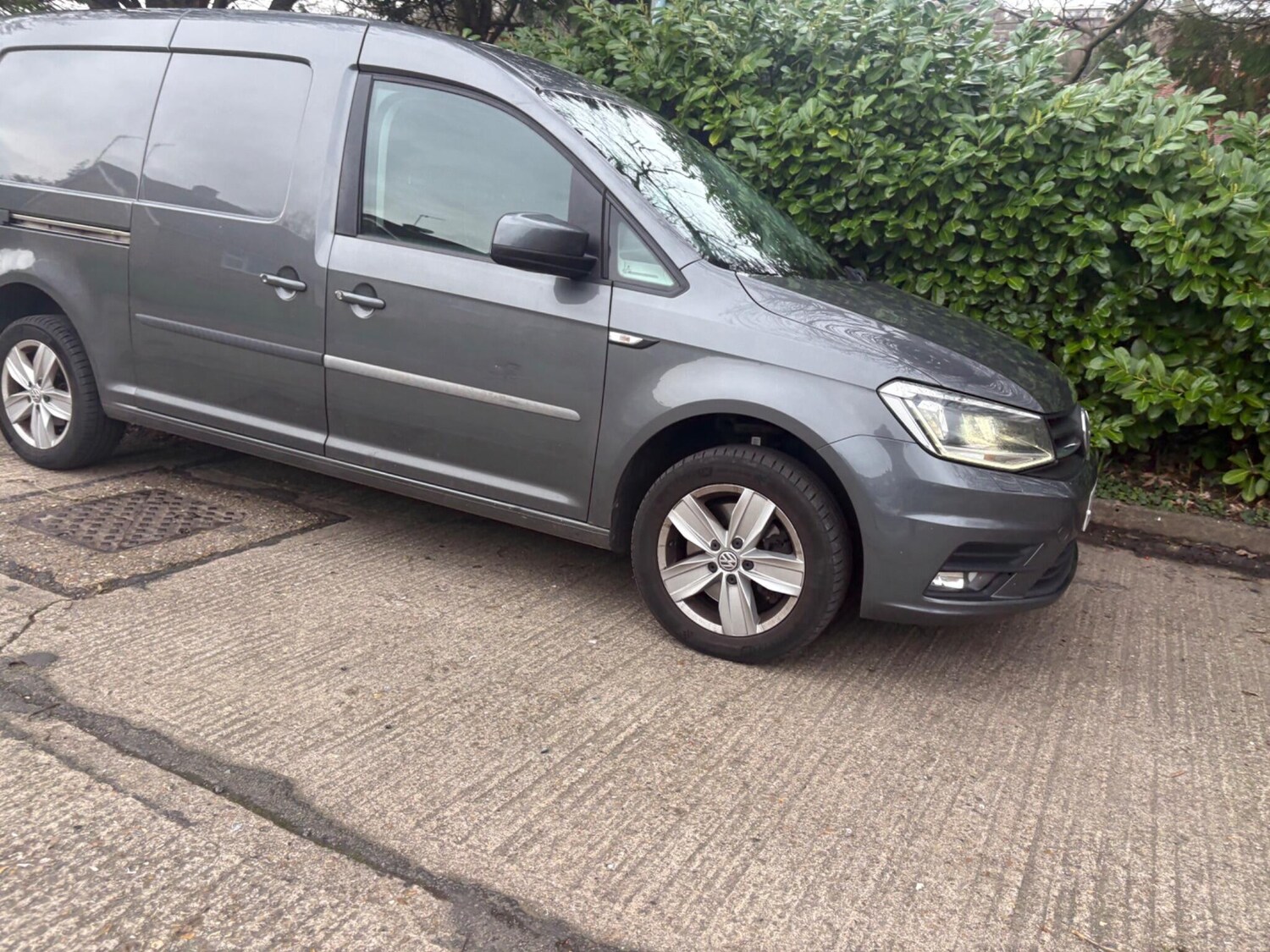 Used Volkswagen Caddy Maxi for sale - 77660471: Photo 45