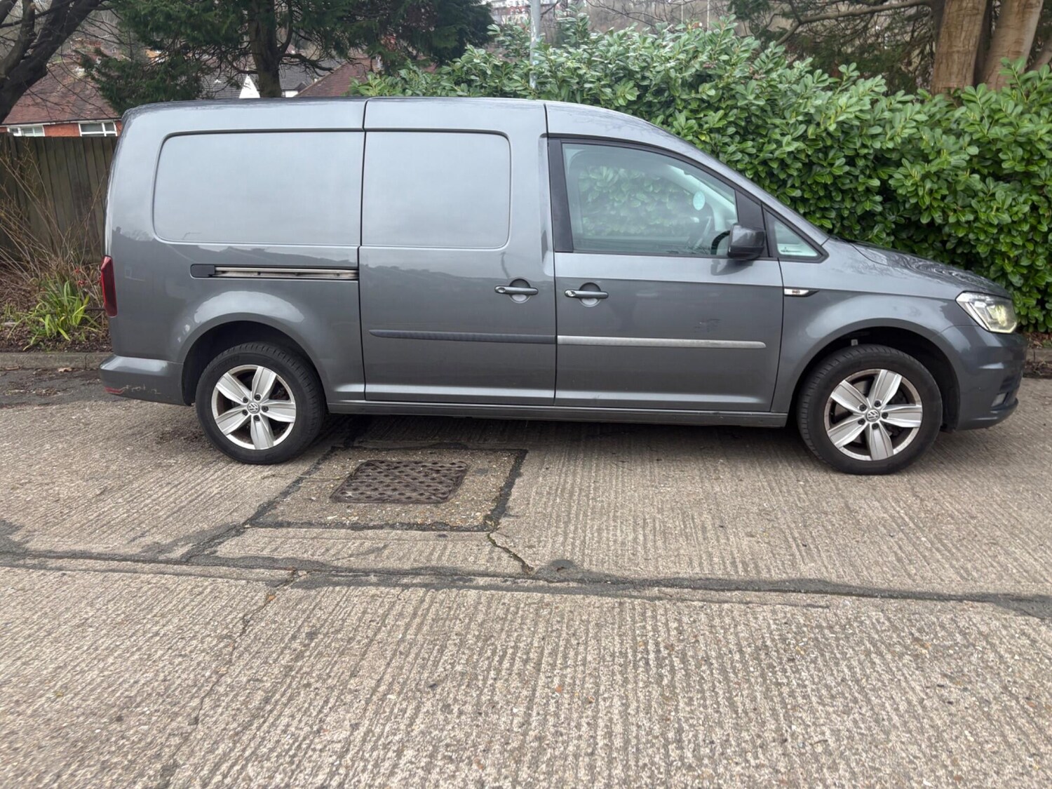 Used Volkswagen Caddy Maxi for sale - 77660471: Photo 46