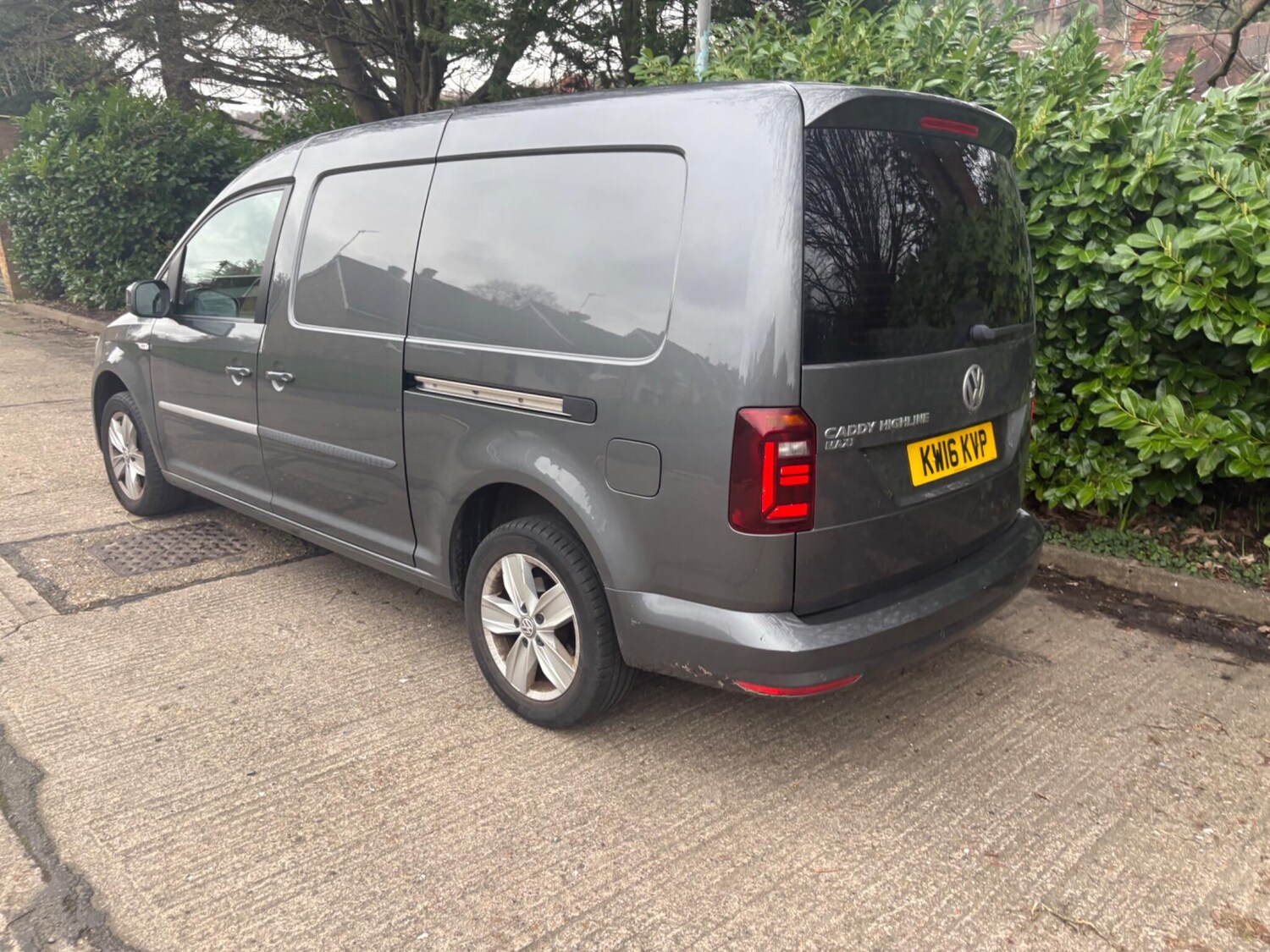 Used Volkswagen Caddy Maxi for sale - 77660471: Photo 74