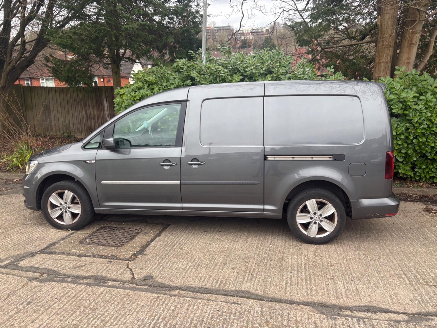 Used Volkswagen Caddy Maxi for sale - 77660471: Photo 75