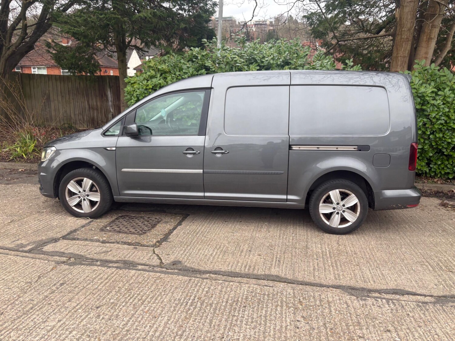 Used Volkswagen Caddy Maxi for sale - 77660471: Photo 78