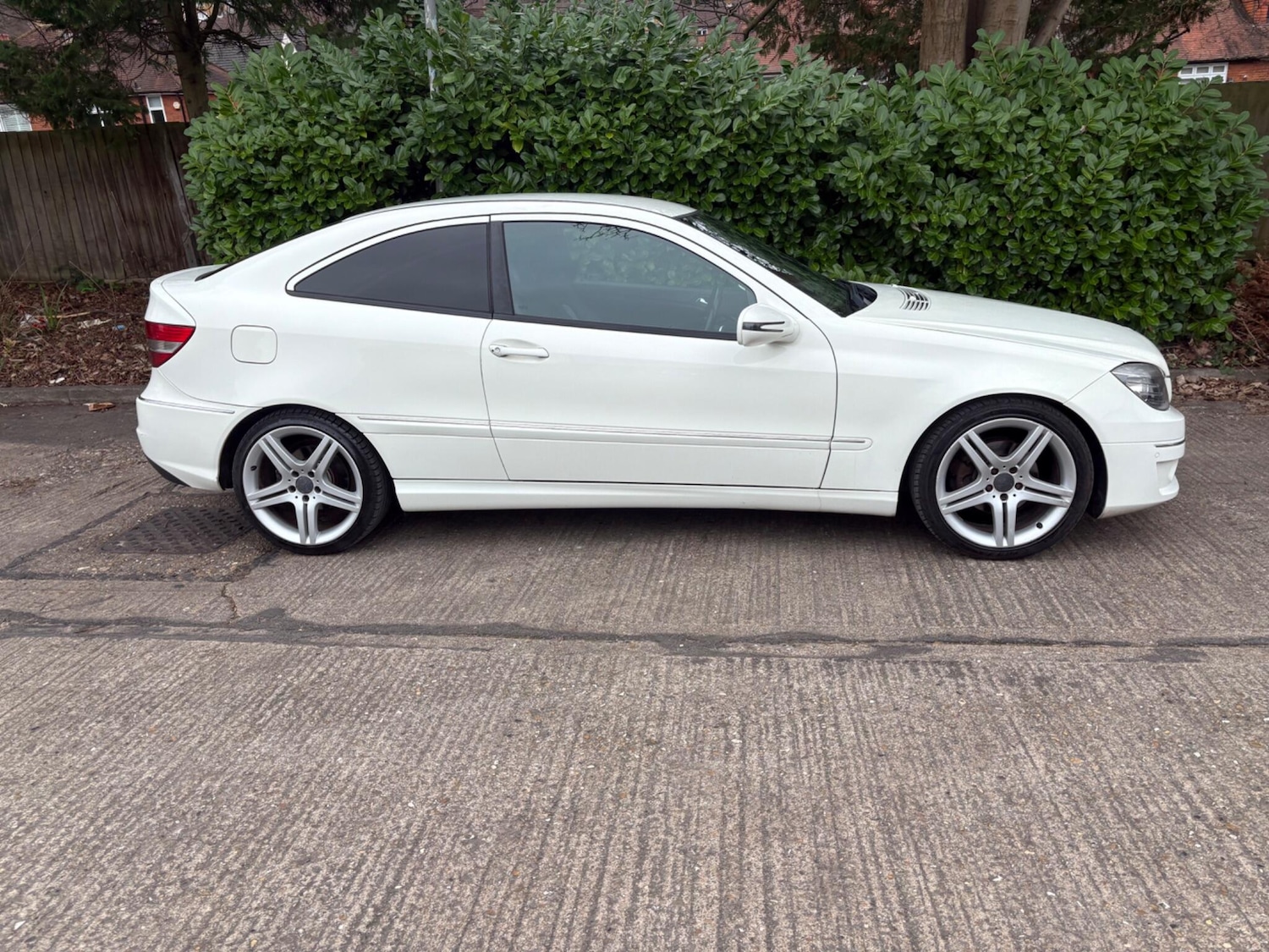 Used Mercedes-Benz CLC Class 2009 for sale - 77080109: Photo 41