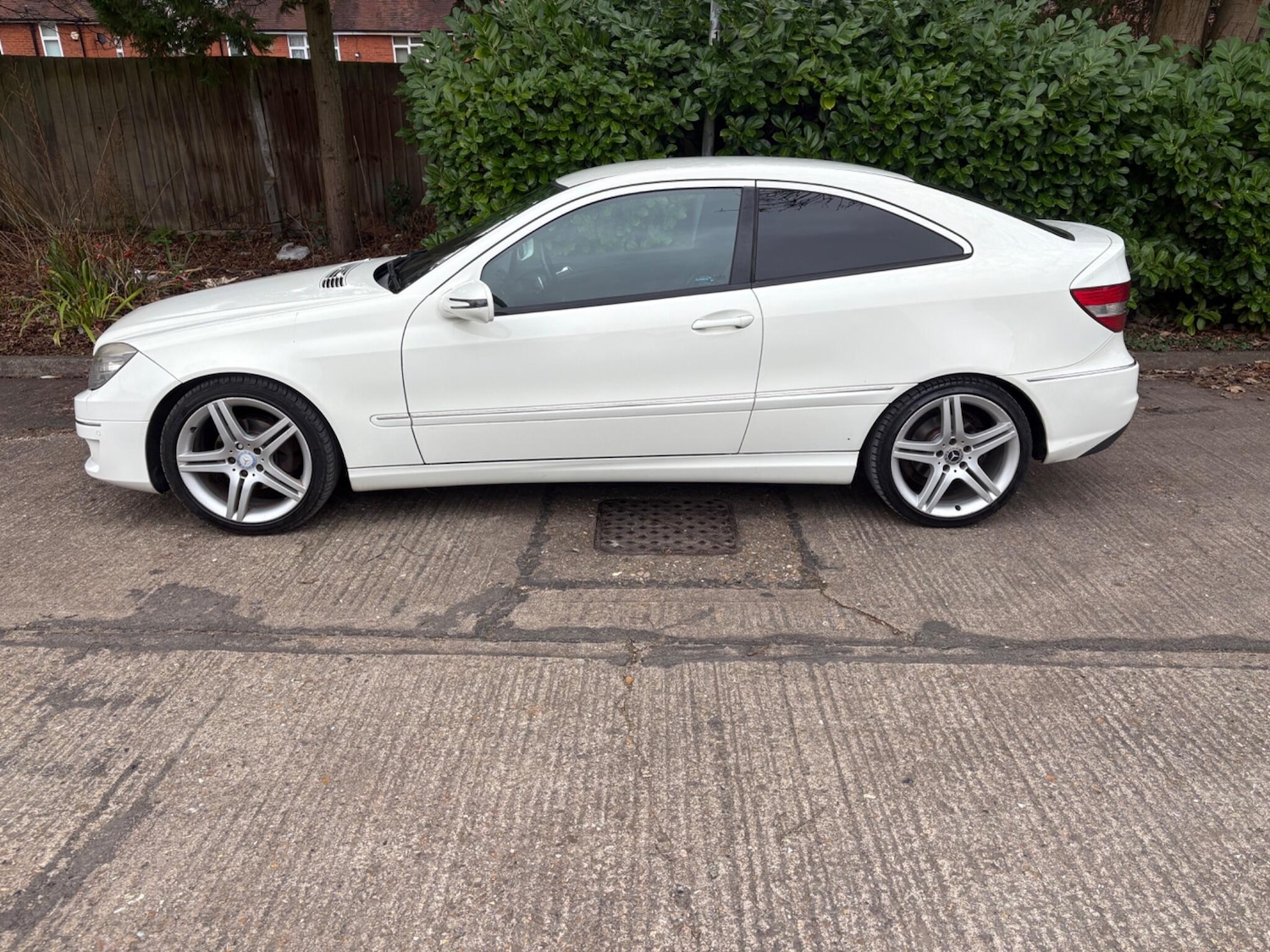 Used Mercedes-Benz CLC Class 2009 for sale - 77080109: Photo 6