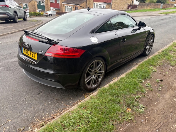 Used Audi TT 2010 for sale - 76217660: Photo 13
