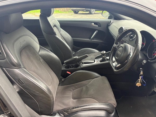 Used Audi TT 2010 for sale - 76217660: Photo 20