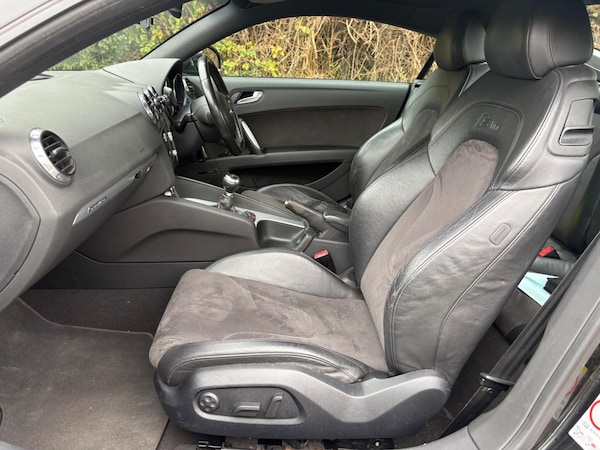 Used Audi TT 2010 for sale - 76217660: Photo 22