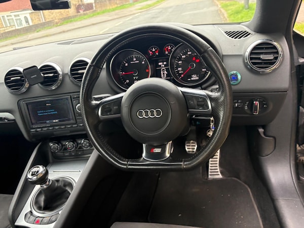 Used Audi TT 2010 for sale - 76217660: Photo 29