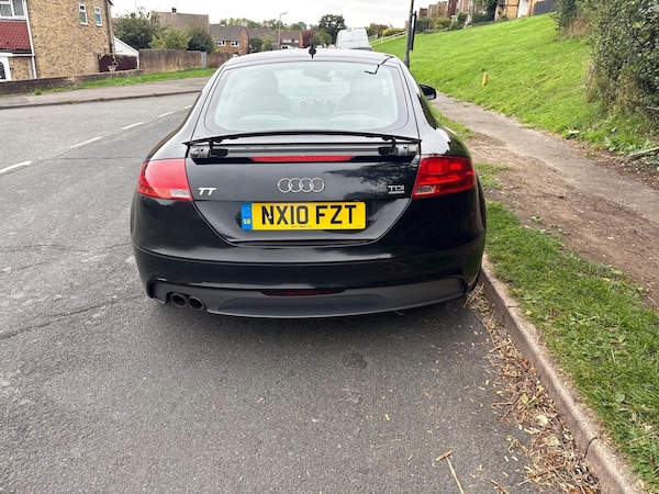 Used Audi TT 2010 for sale - 76217660: Photo 9