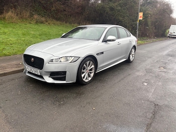 Used Jaguar XF 2016 for sale - 76999599: Photo