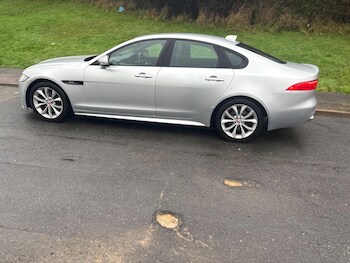 Used Jaguar XF 2016 for sale - 76999599: Photo