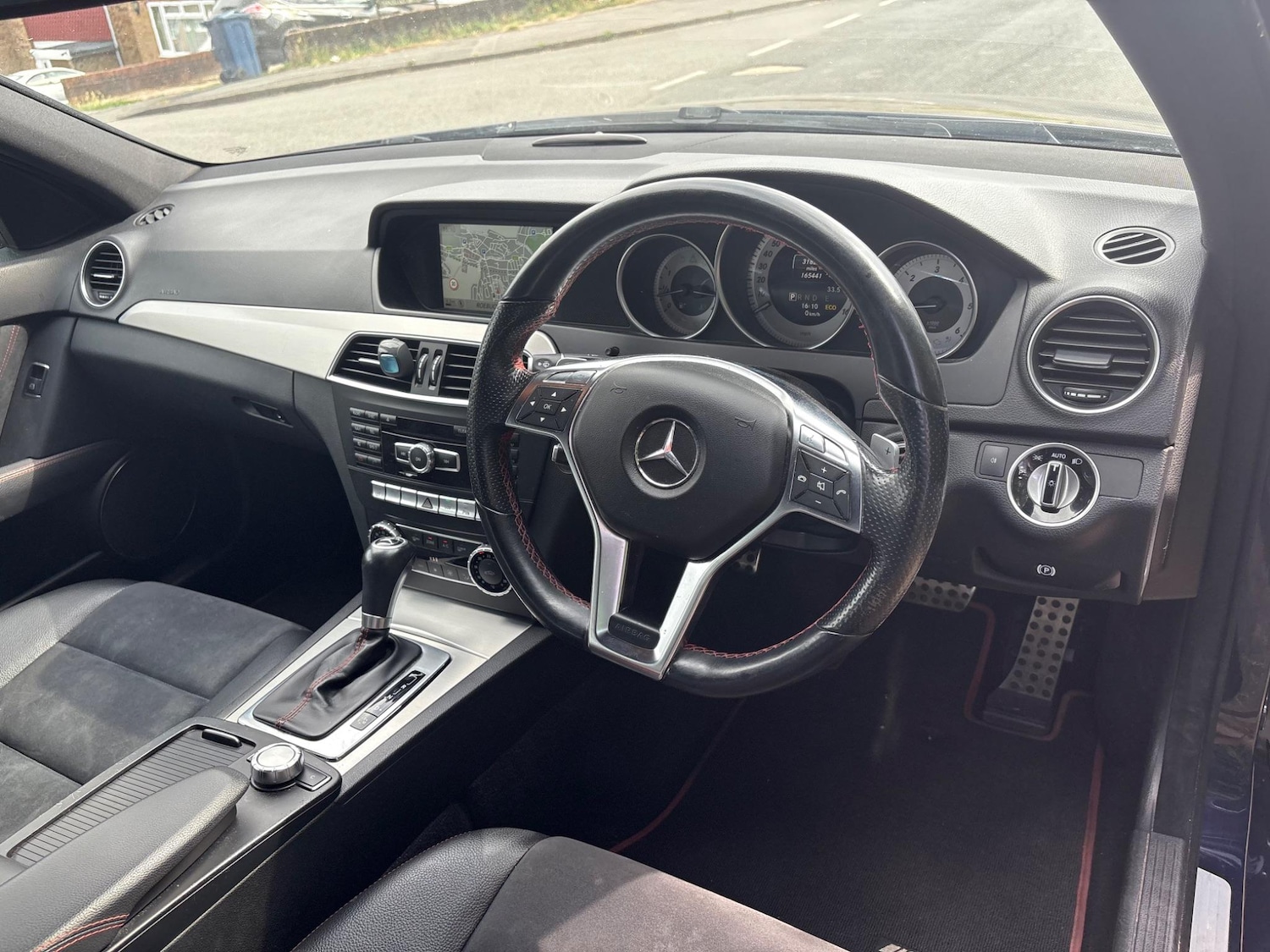 Used Mercedes-Benz C-Class 2014 for sale - 76102065: Photo 17