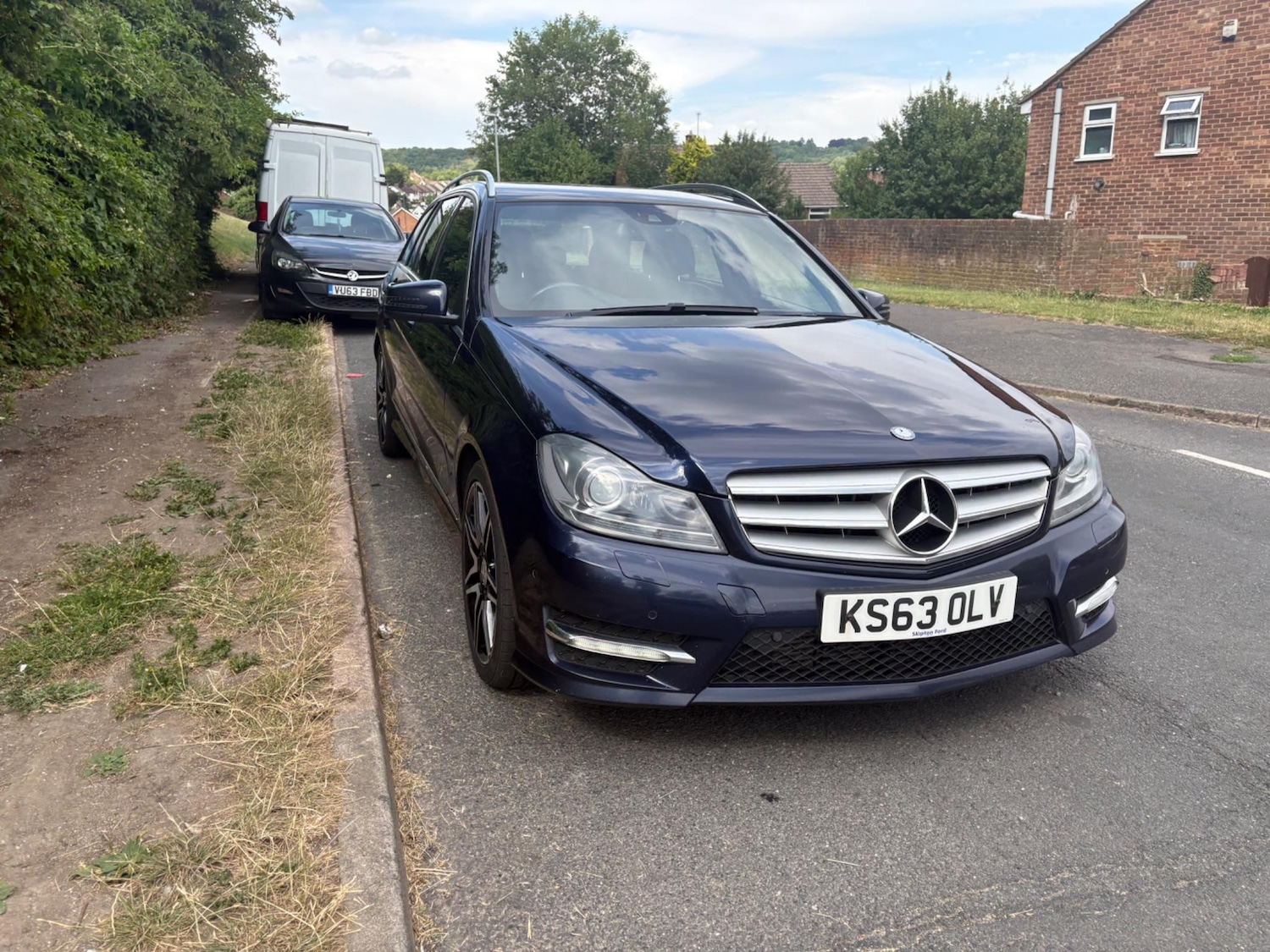 Used Mercedes-Benz C-Class 2014 for sale - 76102065: Photo 3