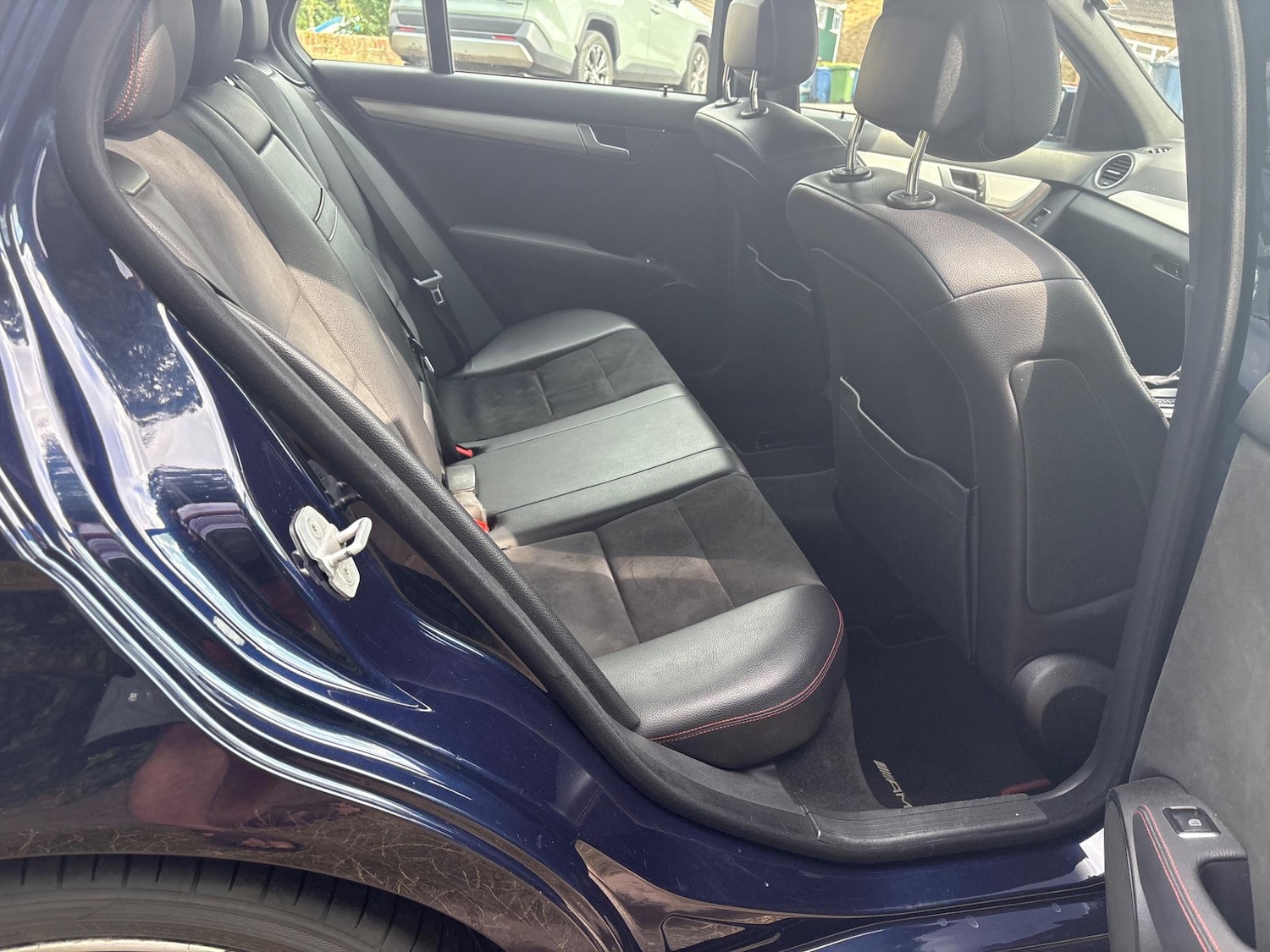 Used Mercedes-Benz C-Class 2014 for sale - 76102065: Photo 30