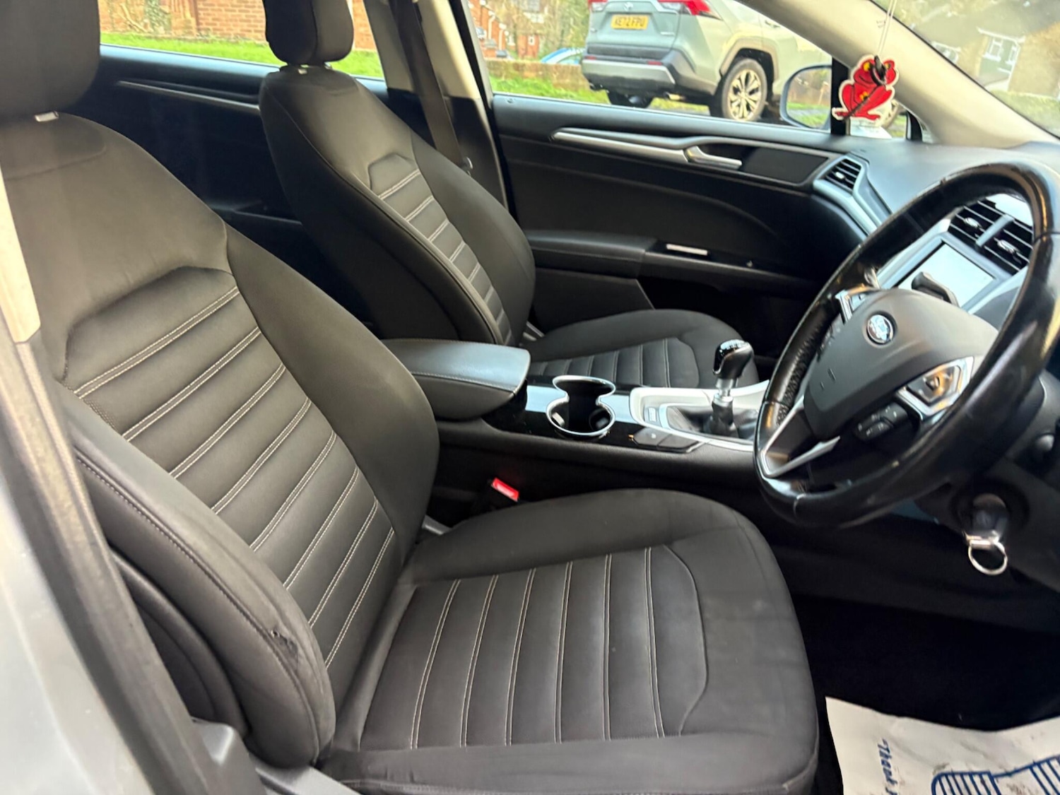 Used Ford Mondeo 2015 for sale - 77018446: Photo 18