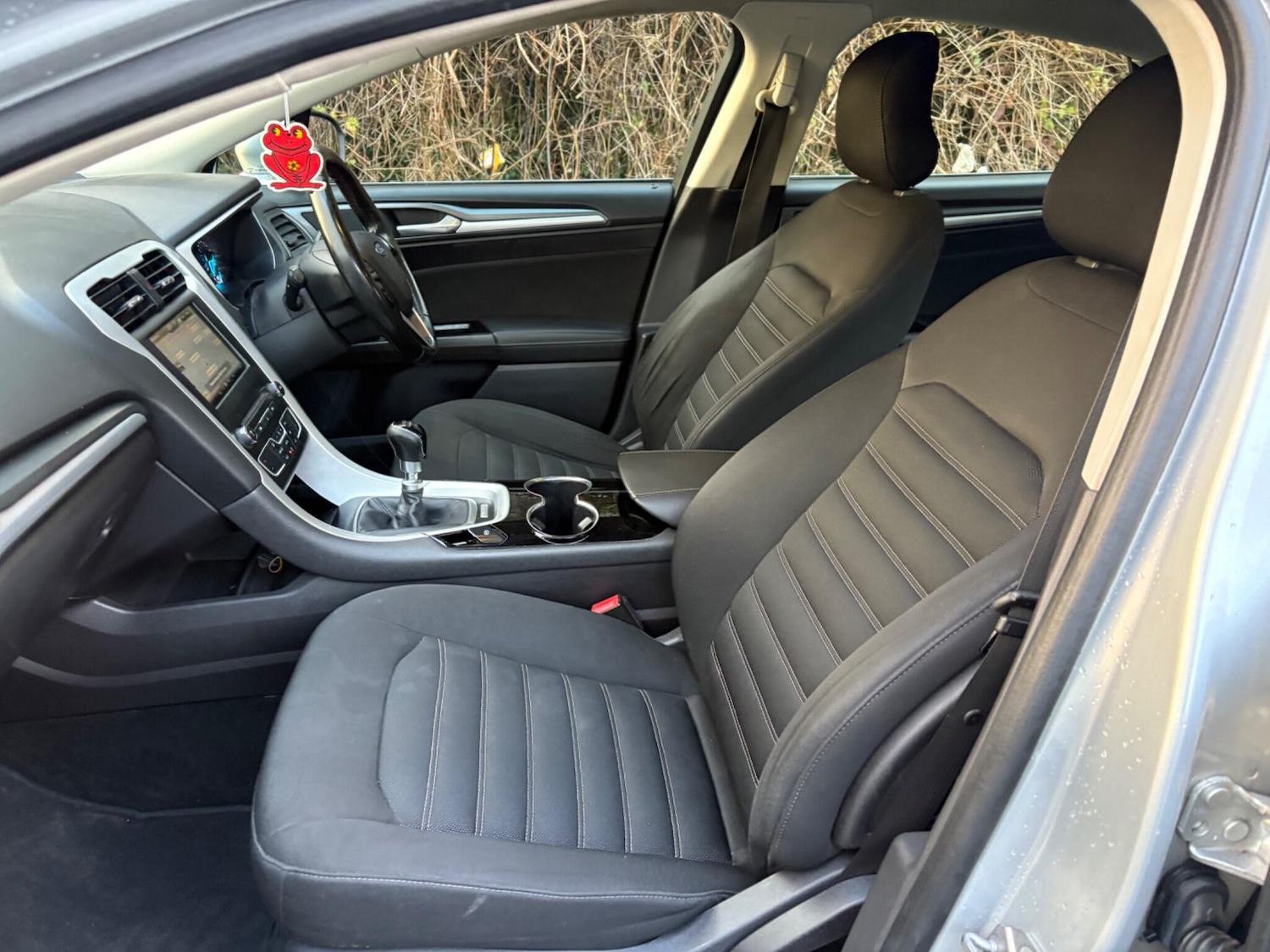 Used Ford Mondeo 2015 for sale - 77018446: Photo 26