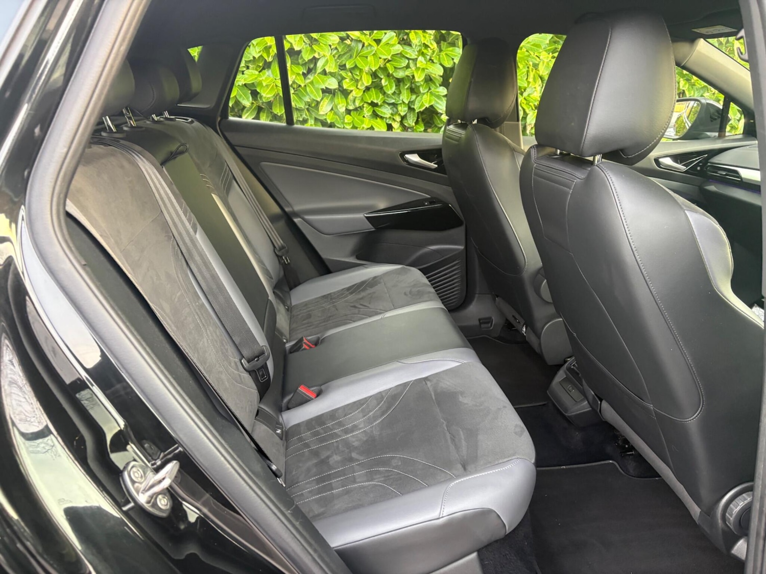 Used Volkswagen ID.4 2021 for sale - 77122674: Photo 24