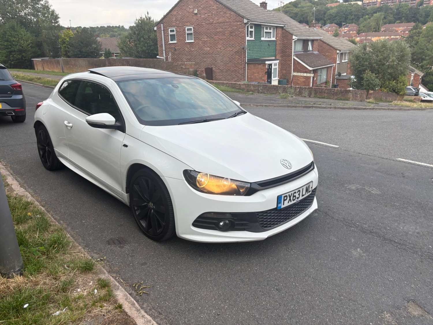 Used Volkswagen Scirocco 2013 for sale - 76597875: Photo 32