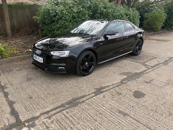 2013 (13) - 3.0 TDI 245 Quattro Black Edition 2dr S Tronic
