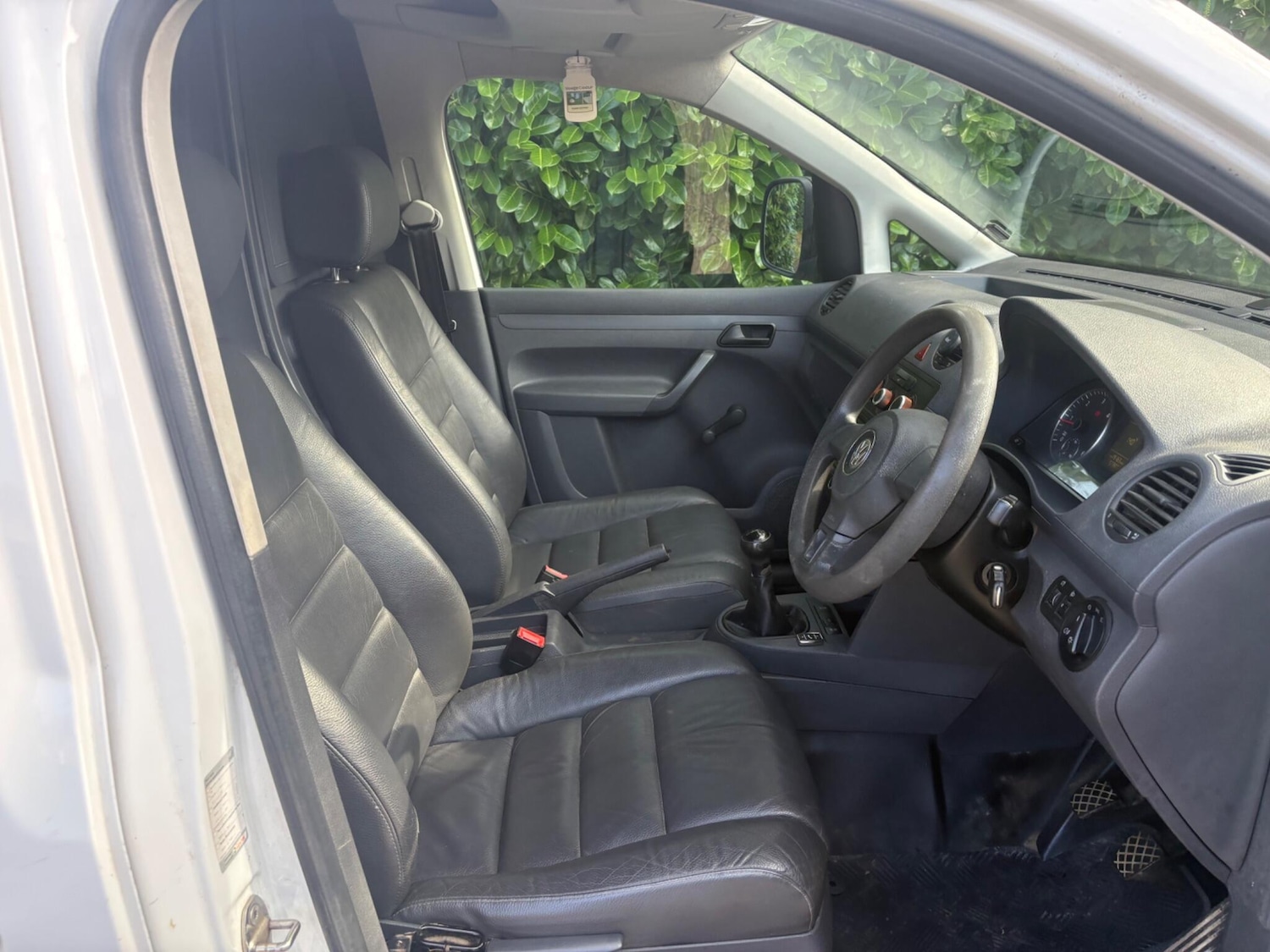 Used Volkswagen Caddy Maxi 2011 for sale - 77706472: Photo 18