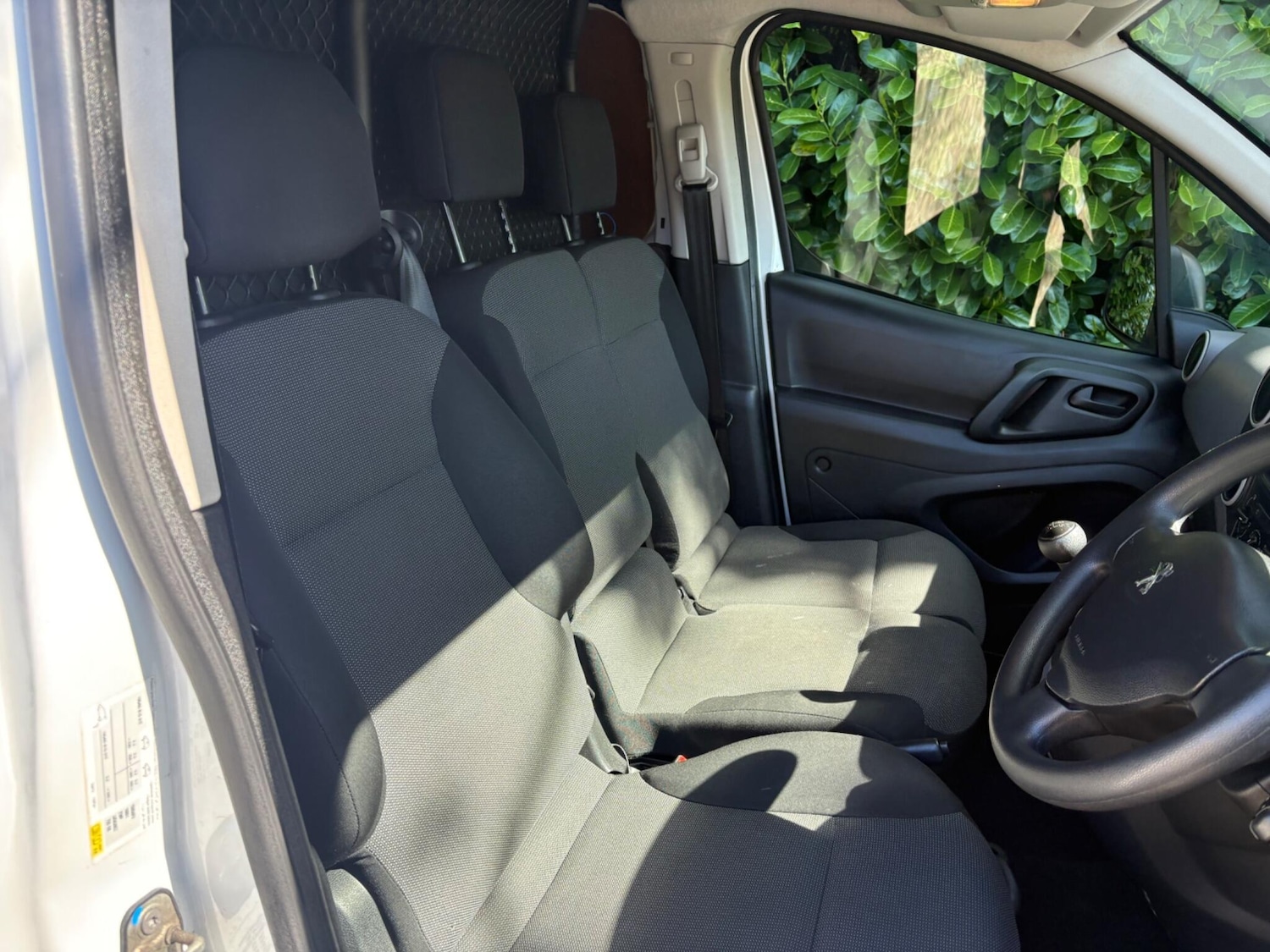 Used Peugeot Partner 2018 for sale - 78220949: Photo 19