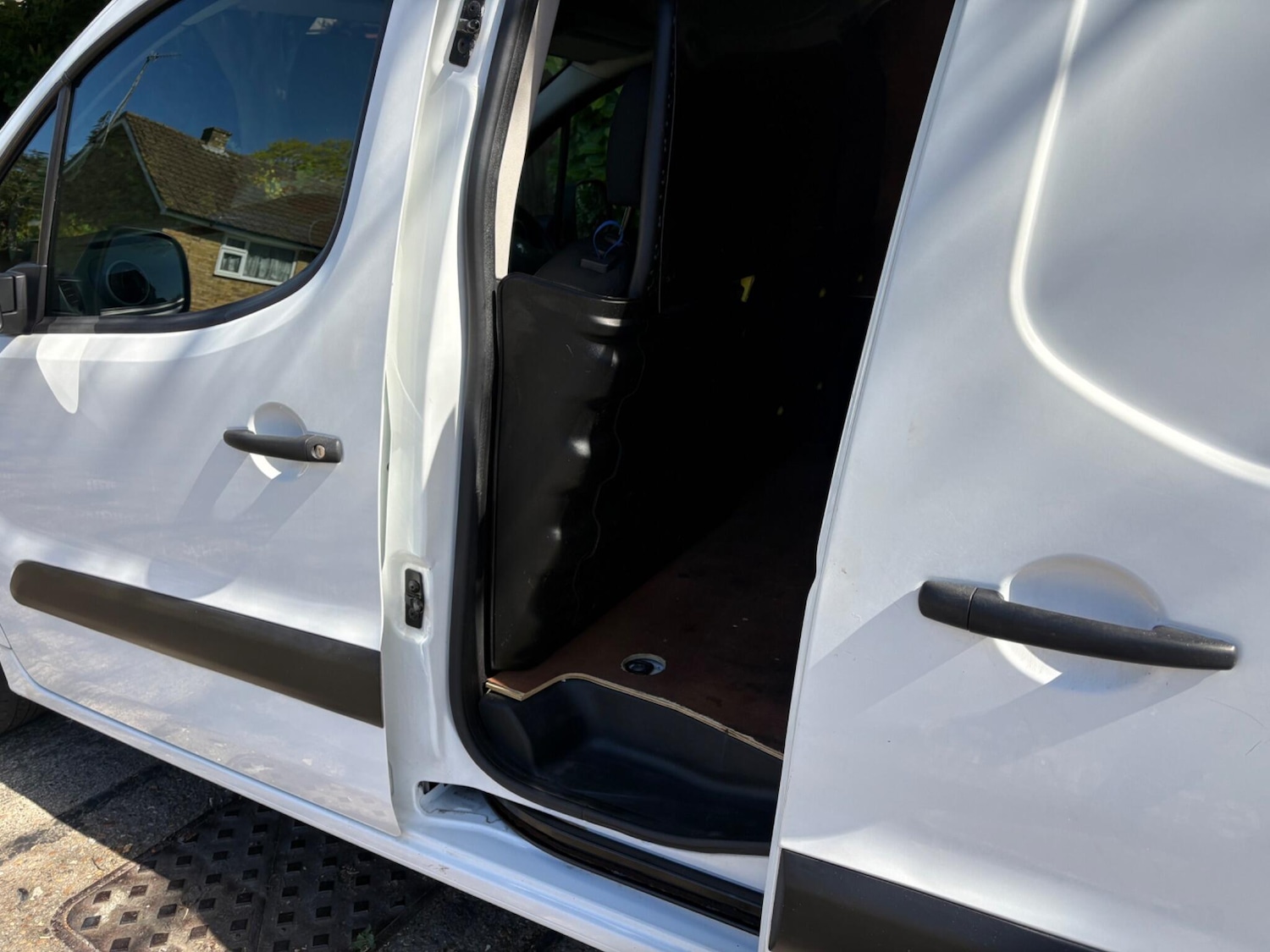 Used Peugeot Partner 2018 for sale - 78220949: Photo 21