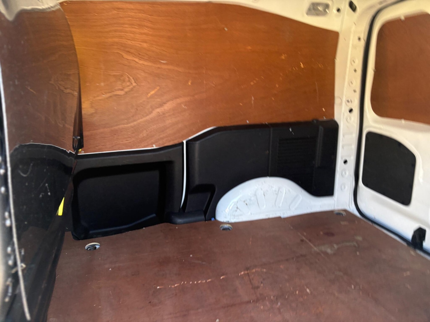 Used Peugeot Partner 2018 for sale - 78220949: Photo 23