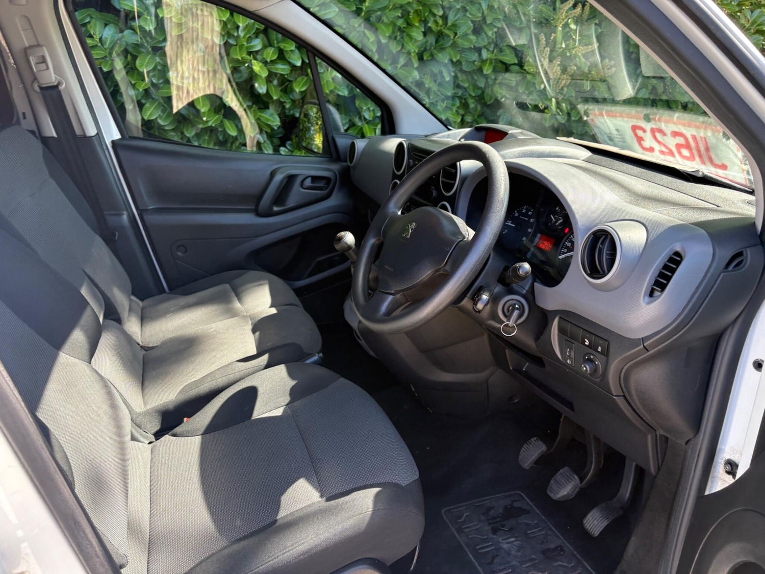 Used Peugeot Partner 2018 for sale - 78220949: Photo 26