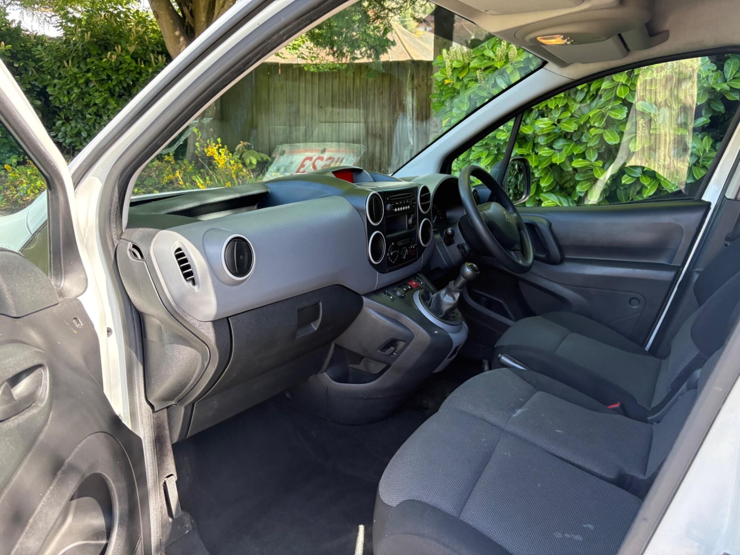 Used Peugeot Partner 2018 for sale - 78220949: Photo 35