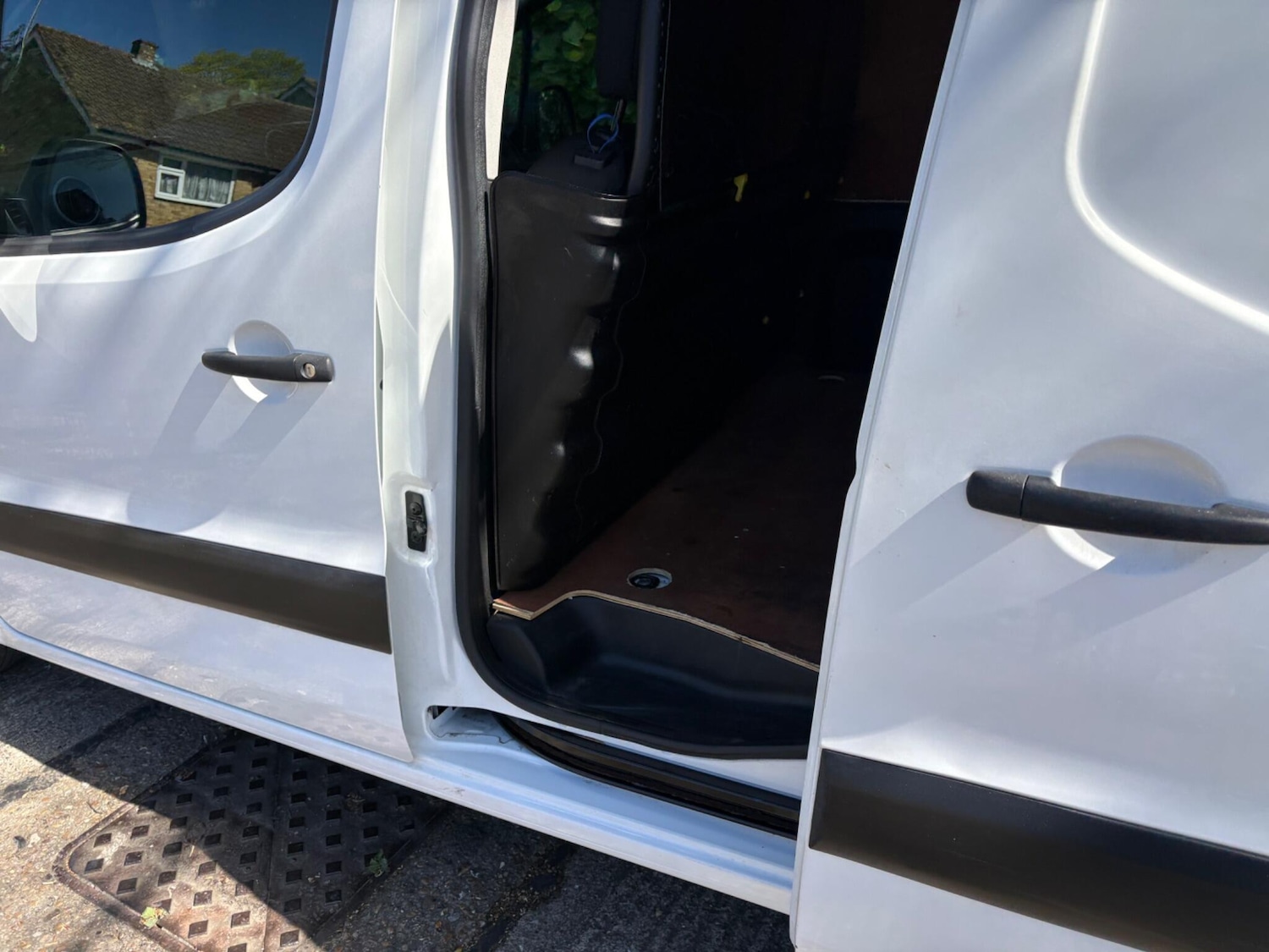 Used Peugeot Partner 2018 for sale - 78220949: Photo 36