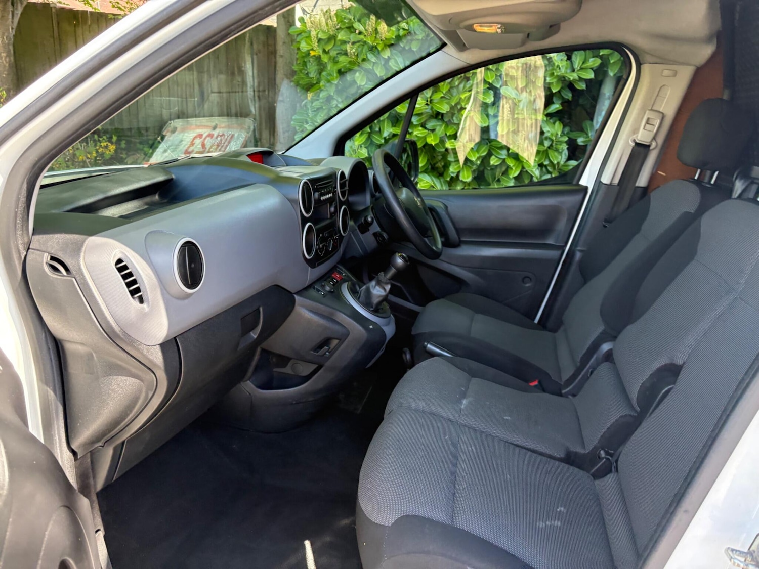 Used Peugeot Partner 2018 for sale - 78220949: Photo 38