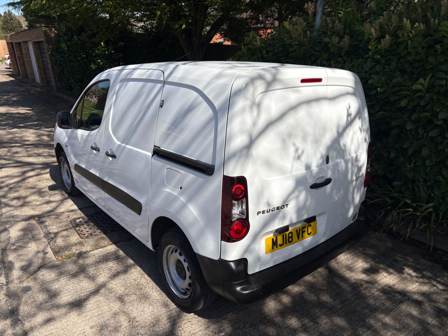 Used Peugeot Partner 2018 for sale - 78220949: Photo 62